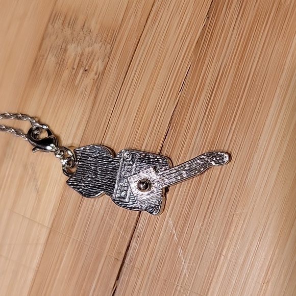 Honeysuckle Pink Kit-Cat Klock clock clip on charm necklace - Picture 5 of 5